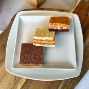 Club sandwich box 12 pieces