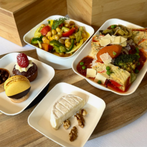 Vegetarian meal tray