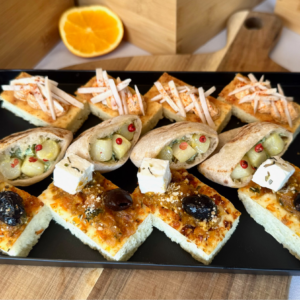 Sandwich lunch box 12 pieces